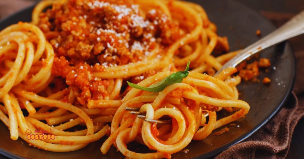 Receita de espaguete à bolonhesa. O clássico da cozinha italiana