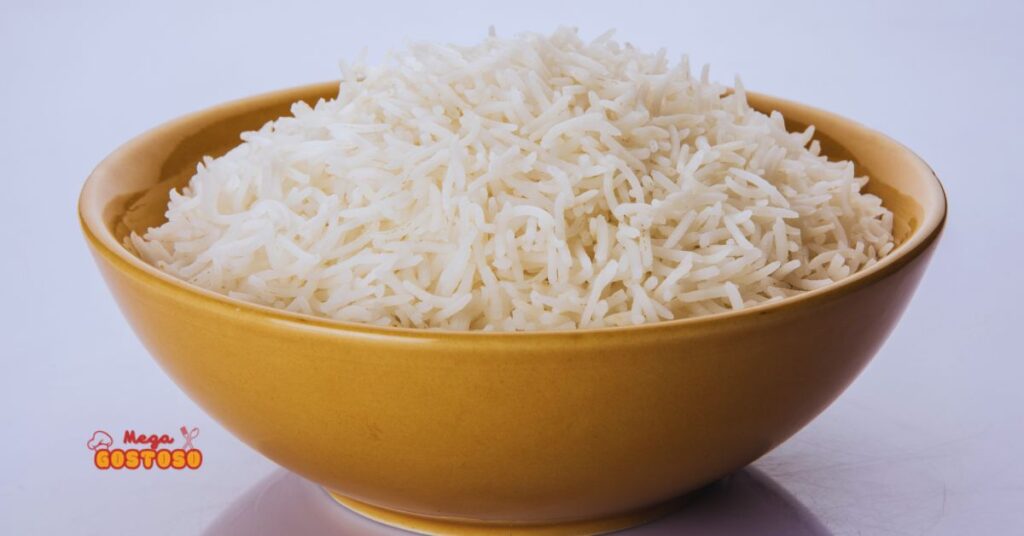 Como fazer arroz soltinho: receita simples para o dia a dia