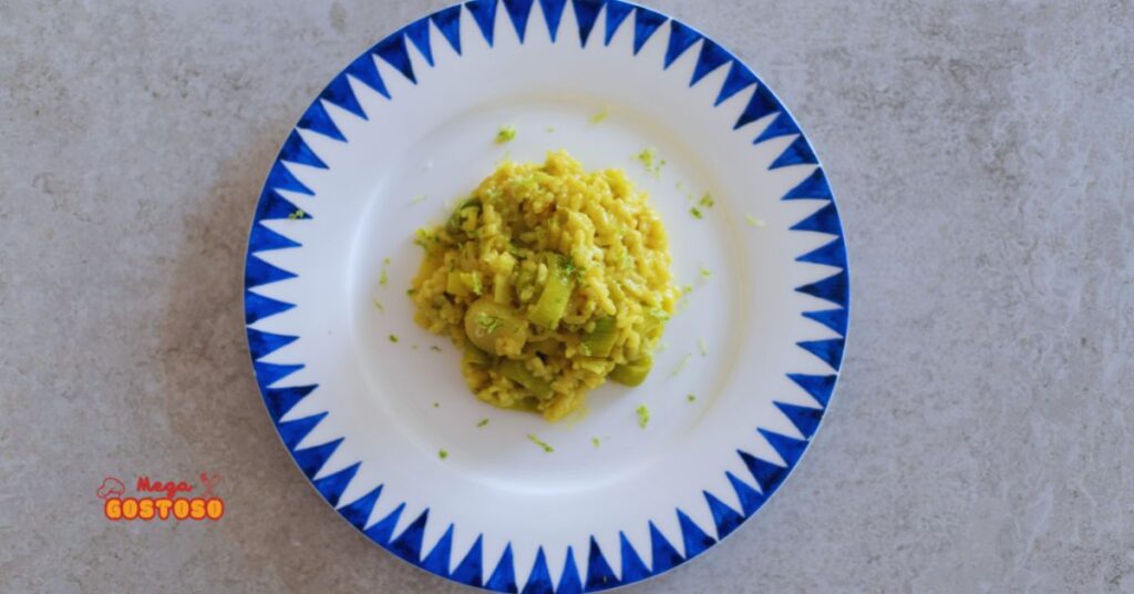 Receita fácil de risoto de alho-poró e parmesão