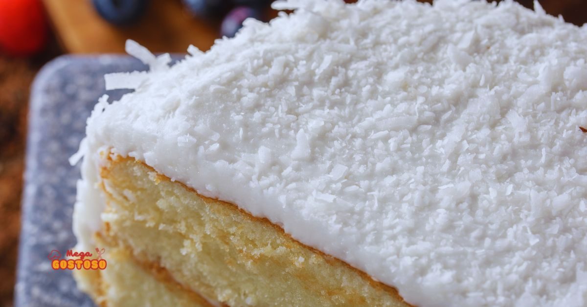 Bolo de leite condensado molhadinho receita mega gostosa