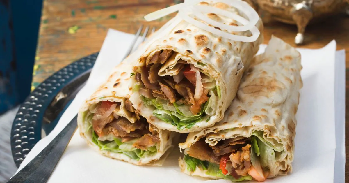 Shawarma: a carne temperada que conquistou o mundo